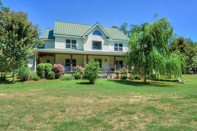 261 Farmfield Road Aiken, SC 29805 - Photo 2 of 45