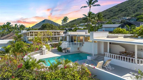 $5,240,000 | 532 Portlock Road, Honolulu, HI 96825