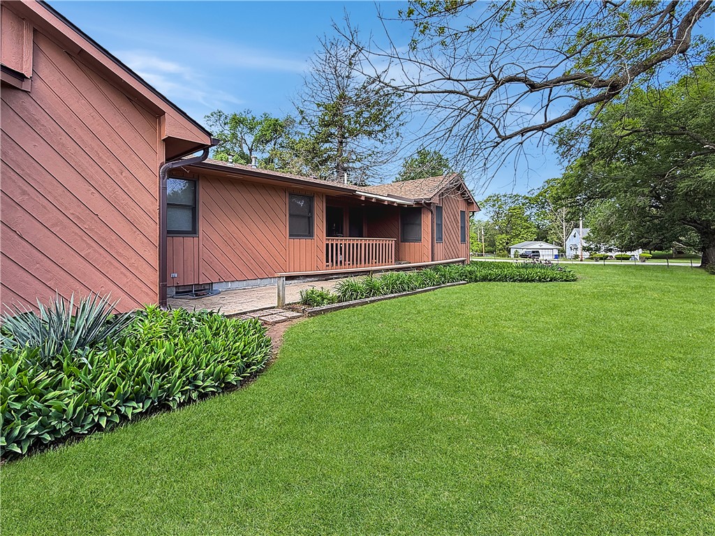 4 Southern Drive Decatur, IL 62521 - Photo 18 of 21 Gallery Image 18