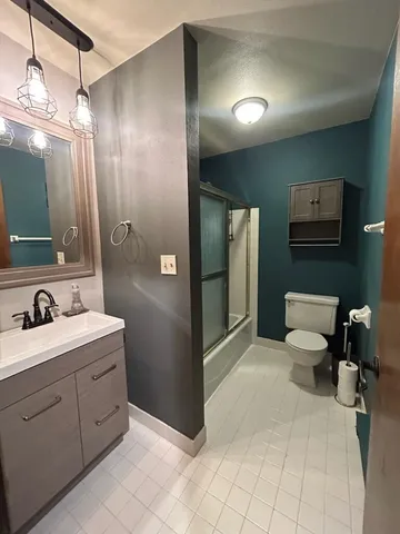 $184,900 | 12000 West Bluemound Road, Unit 111, Wauwatosa, WI 53226