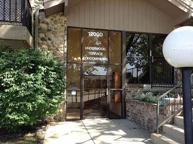 $184,900 | 12000 West Bluemound Road, Unit 111, Wauwatosa, WI 53226