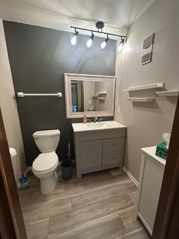 $184,900 | 12000 West Bluemound Road, Unit 111, Wauwatosa, WI 53226