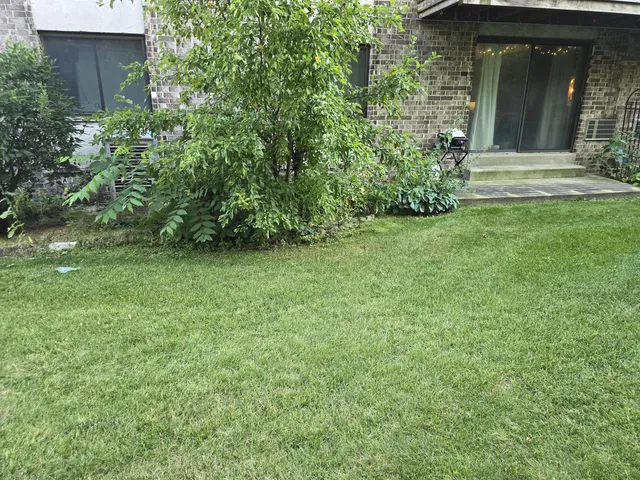 $184,900 | 12000 West Bluemound Road, Unit 111, Wauwatosa, WI 53226