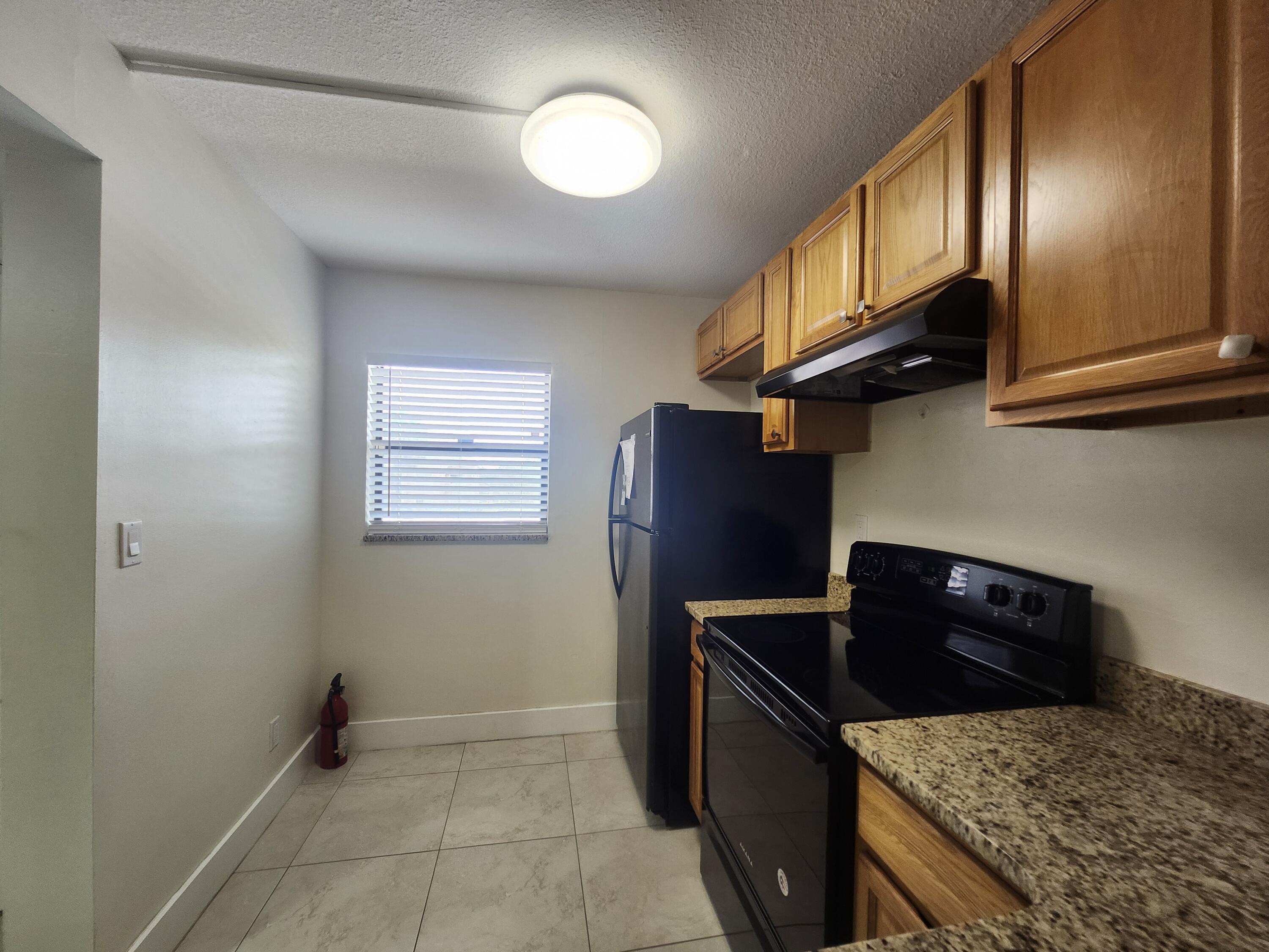 3470 Foxcroft Road, Unit 207 Miramar, FL 33025 - Photo 8 of 20 1000032563
