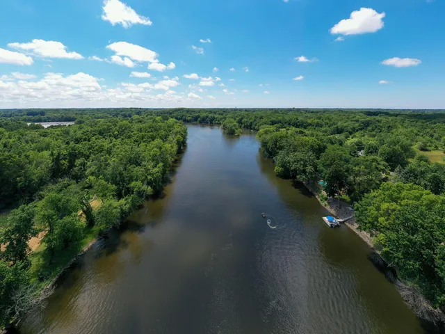 $699,999 | 3100 River Road, Sodus, MI 49126