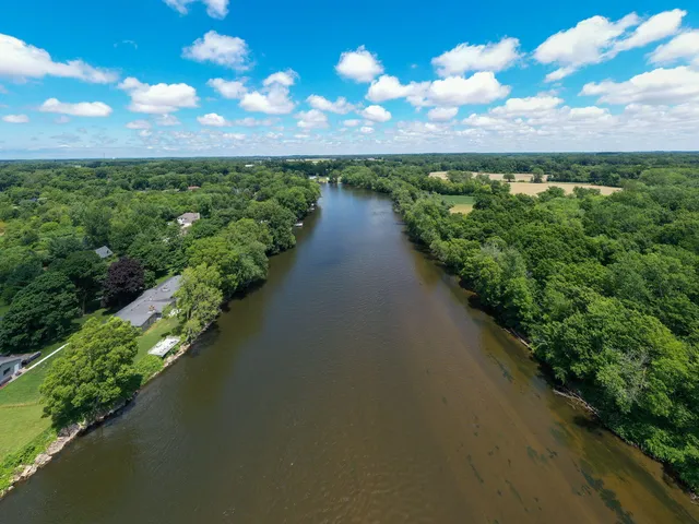 $699,999 | 3100 River Road, Sodus, MI 49126