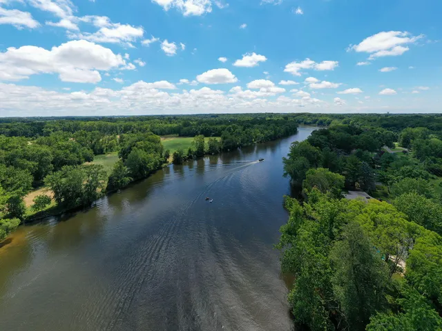 $699,999 | 3100 River Road, Sodus, MI 49126