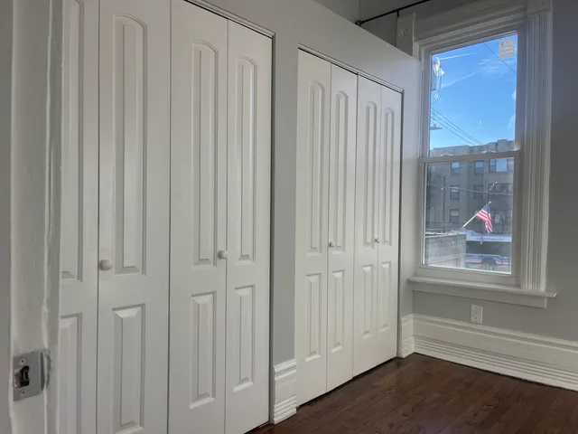 $2,000 | 3214 West Division Street, Unit 2, Chicago, IL 60651