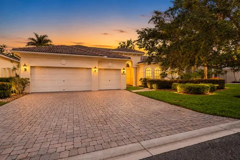 $1,150,000 | 2466 Southwest Bridgeview Terrace, Palm City, FL 34990