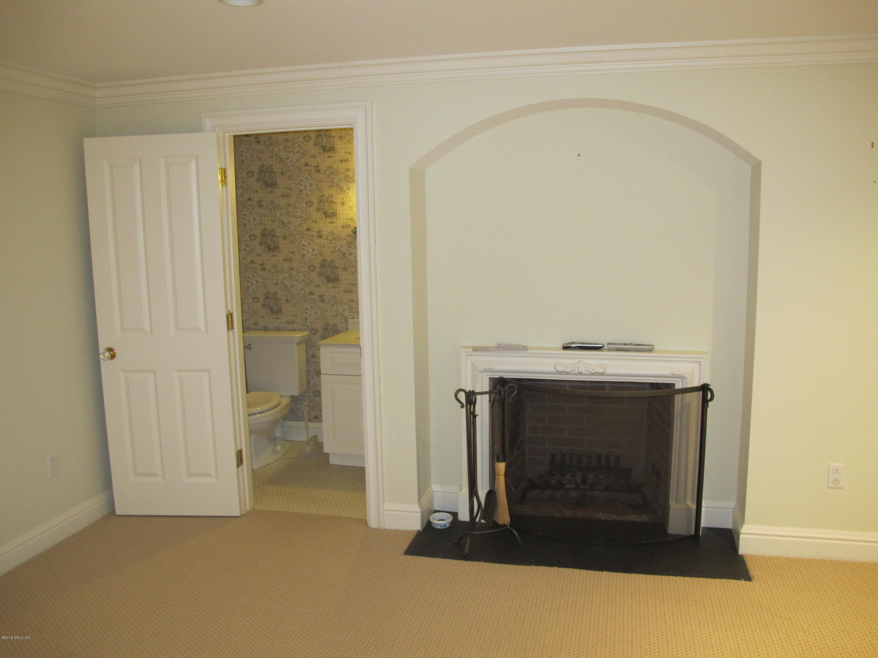 95 Stanwich Road Greenwich, CT 06830 - Photo 34 of 39 LL EXTRA ROOM