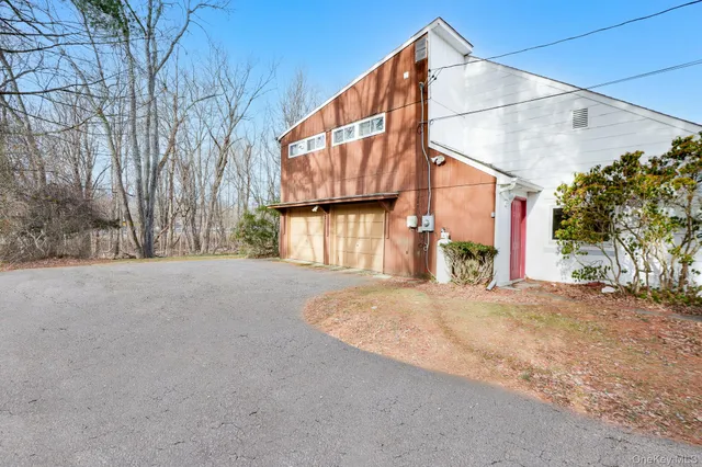 a view of a house with a outdoor space
