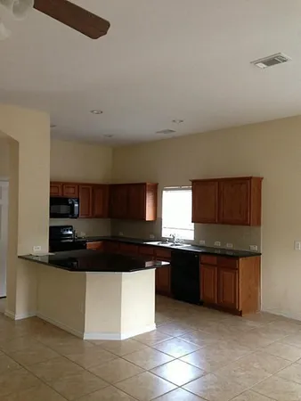 $2,400 | 5310 Barleycorn Lane, Katy, TX 77494