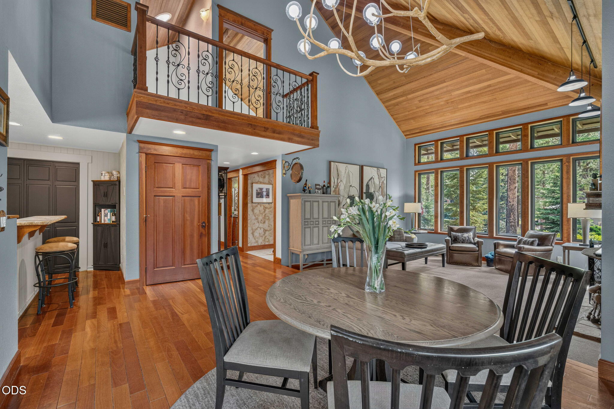 57785 Ribes Lane, Unit 4 Sunriver, OR 97707 - Photo 18 of 75