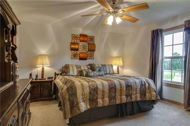 378 Howard Road White Bluff, TN 37187 - Photo 13 of 20 Gallery Image 13