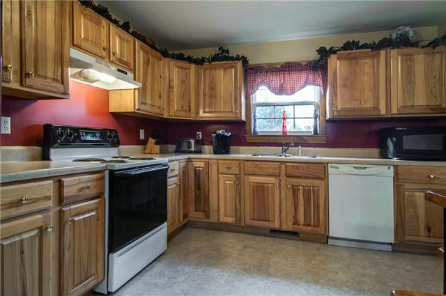 378 Howard Road White Bluff, TN 37187 - Photo 8 of 20 Gallery Image 8