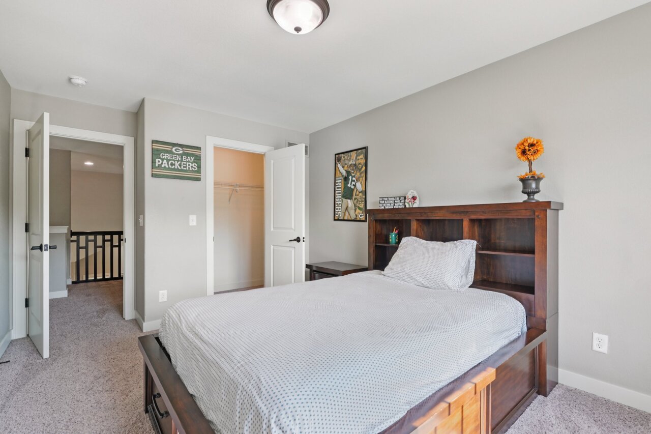 17350 West Burleigh Road Brookfield, WI 53005 - Photo 25 of 53 Bedroom 2 Walk-in closet