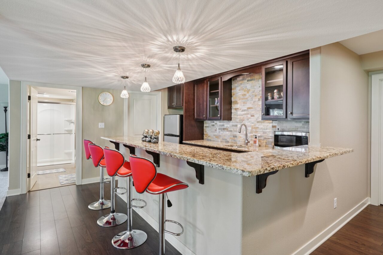 17350 West Burleigh Road Brookfield, WI 53005 - Photo 32 of 53 Massive Wet Bar