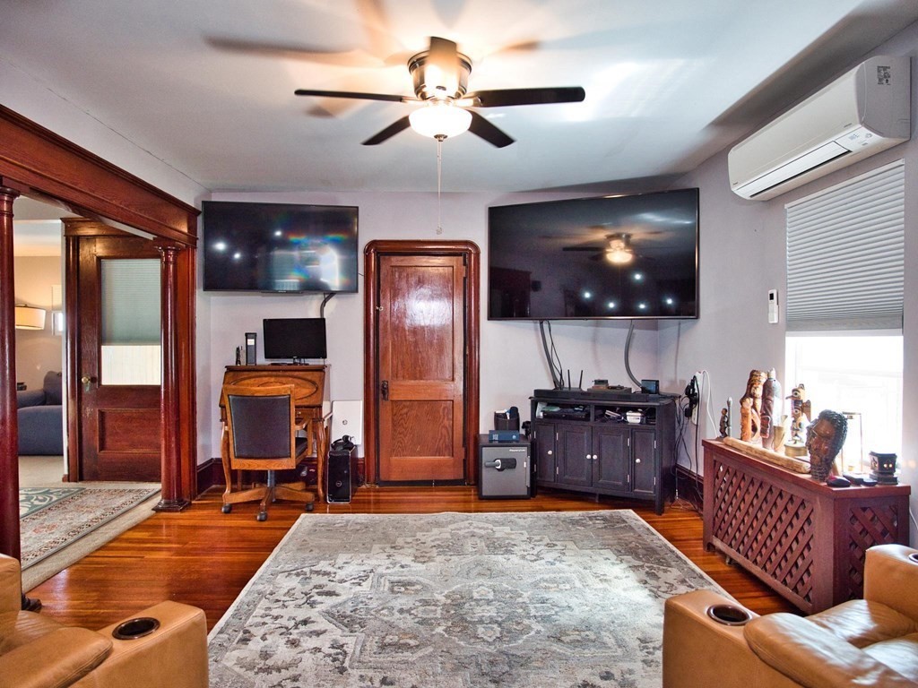 35 Alfred Street Fall River, MA 02721 - Photo 20 of 42