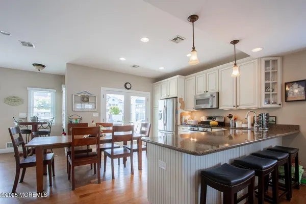 $5,800 | 556 Pike Avenue, Manasquan, NJ 08736