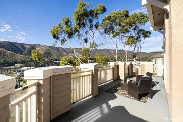 $1,299,000 | 123 Kestrel Court, Brisbane, CA 94005