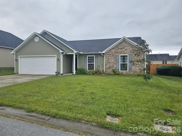 $466,680 | 27 Timbergreen Trail, Weaverville, NC 28787