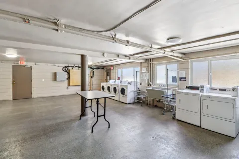 $389,900 | 4180 Louisiana Street, Unit 2I, San Diego, CA 92104