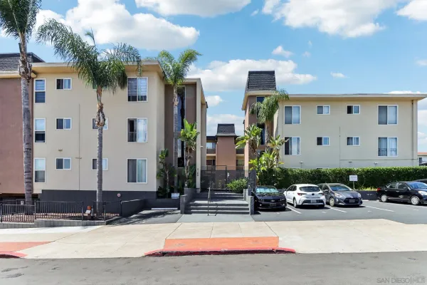 $389,900 | 4180 Louisiana Street, Unit 2I, San Diego, CA 92104