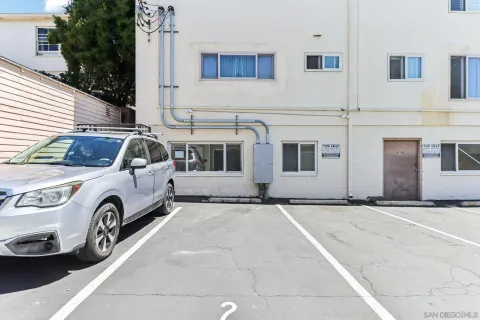 $389,900 | 4180 Louisiana Street, Unit 2I, San Diego, CA 92104
