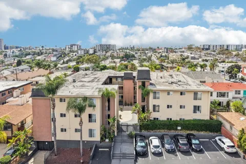 $389,900 | 4180 Louisiana Street, Unit 2I, San Diego, CA 92104