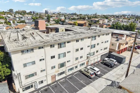 $389,900 | 4180 Louisiana Street, Unit 2I, San Diego, CA 92104