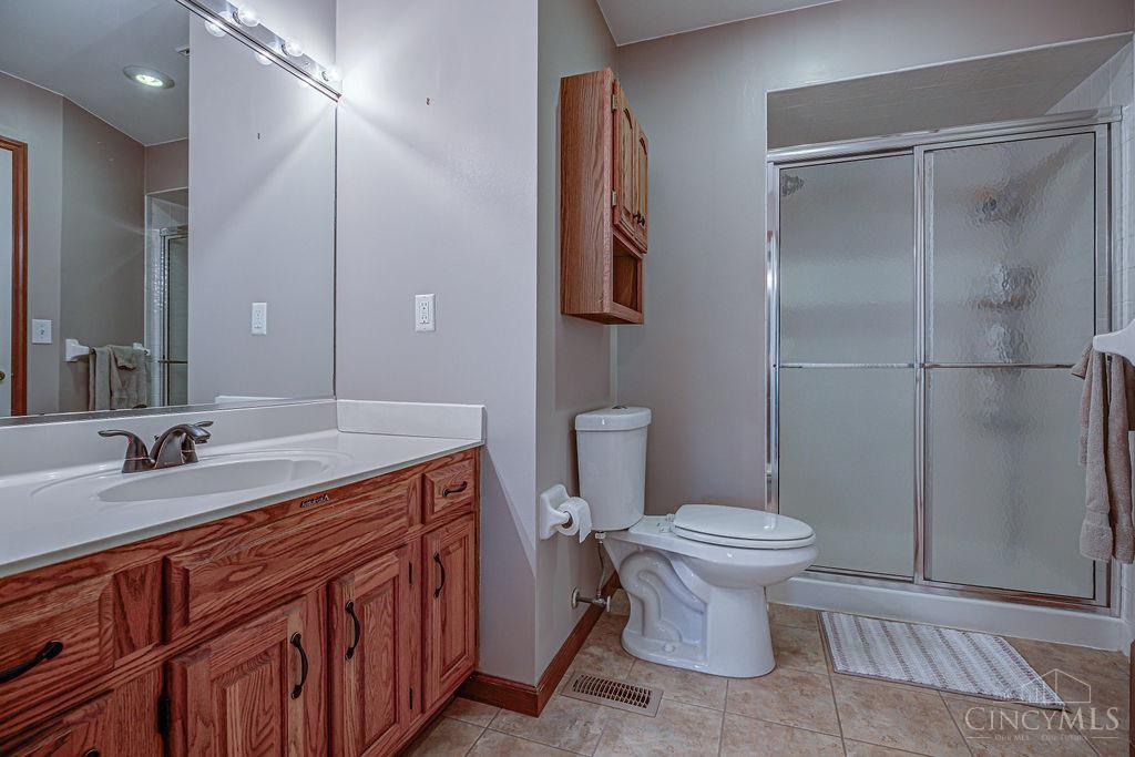 5935 Yankee Road Middletown, OH 45044 - Photo 20 of 56 Gallery Image 20