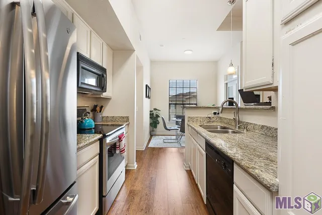 $2,200 | 6765 Corporate Boulevard, Unit 5309, Baton Rouge, LA 70809