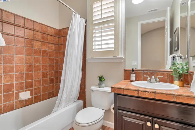 $1,180,000 | 1517 Rampart Way, Brentwood, CA 94513