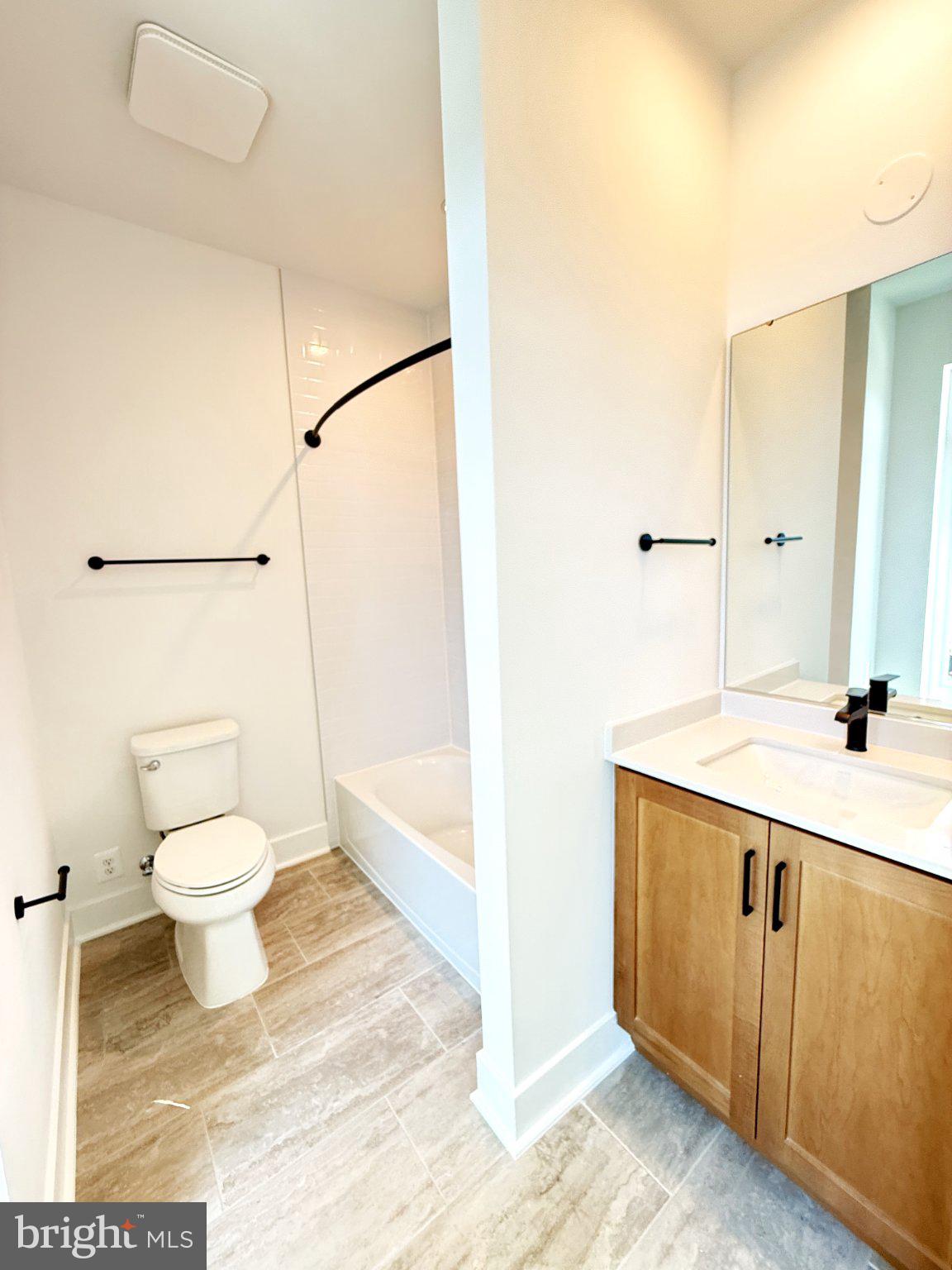 33 Lower Service Court Northwest Washington, DC 20001 - Photo 37 of 51 Sleek modern bathroom with clean lines.