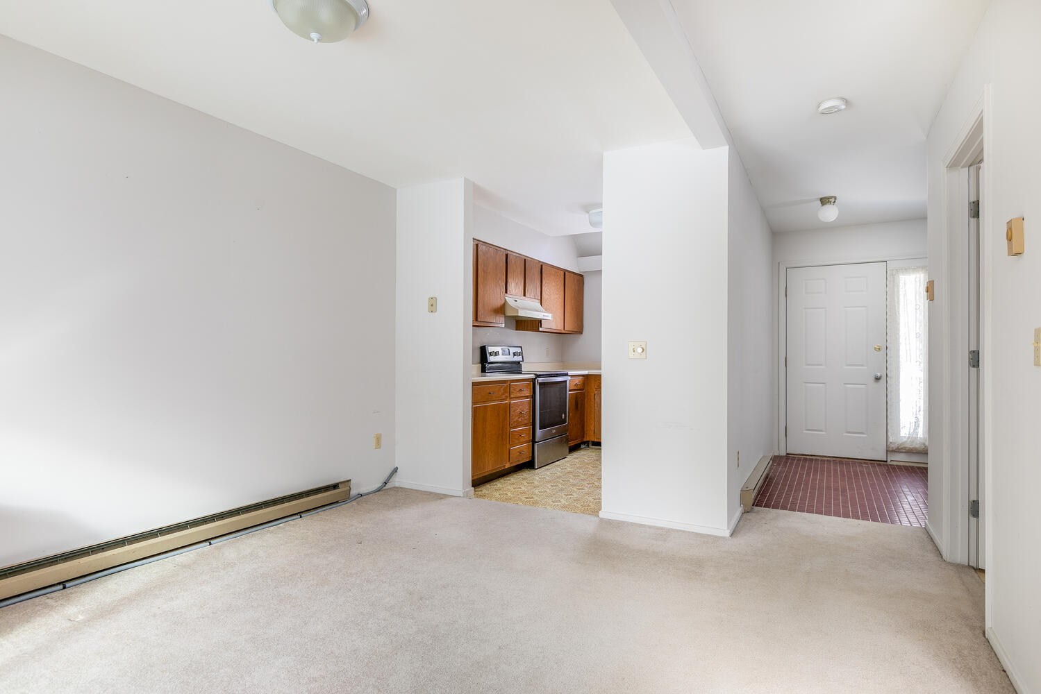 22 Linwood Road, Unit 22 Freeport, ME 04032 - Photo 15 of 37 22 Linwood Rd Freeport ME-large-012-020-