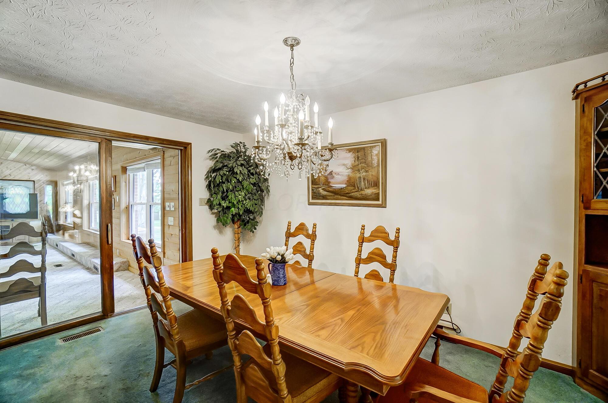 4540 Goodson Road West Jefferson, OH 43162 - Photo 28 of 82 Dining Room