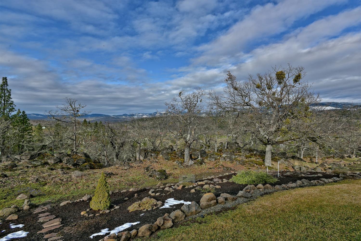 4774 South Fork Little Butte Creek Road Eagle Point, OR 97524 - Photo 10 of 34 Additional Photo
