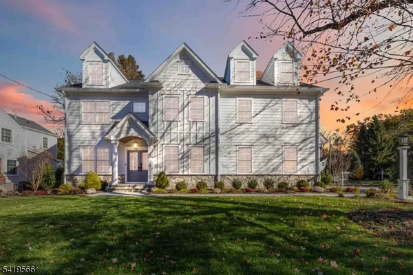 $3,599,000 | 2 Whitman Drive, Chatham, NJ 07928