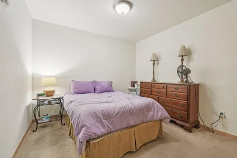 $664,500 | 106 West Seeboth Street, Unit 908, Milwaukee, WI 53204