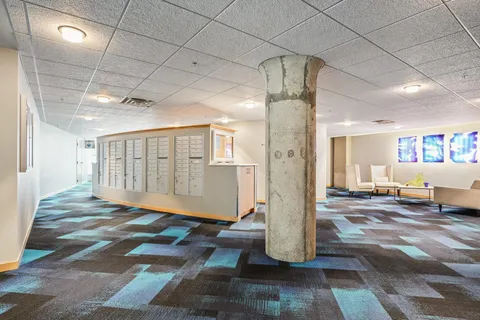 $664,500 | 106 West Seeboth Street, Unit 908, Milwaukee, WI 53204