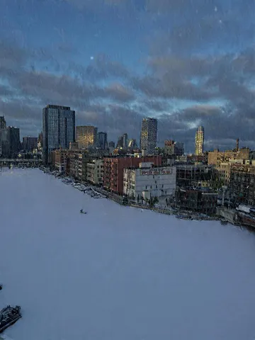 $664,500 | 106 West Seeboth Street, Unit 908, Milwaukee, WI 53204