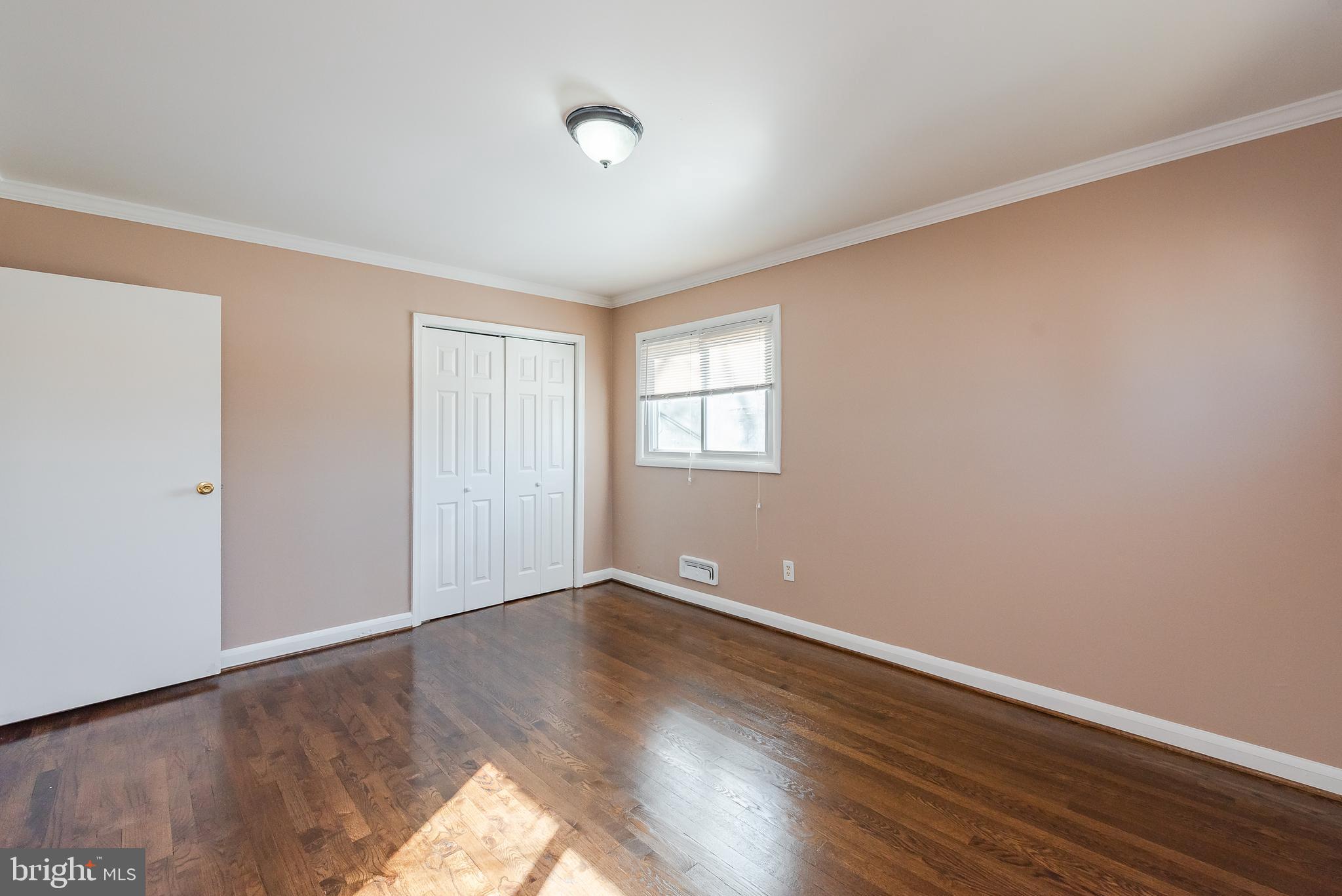911 Prestwood Road Baltimore, MD 21228 - Photo 20 of 44 Bedroom