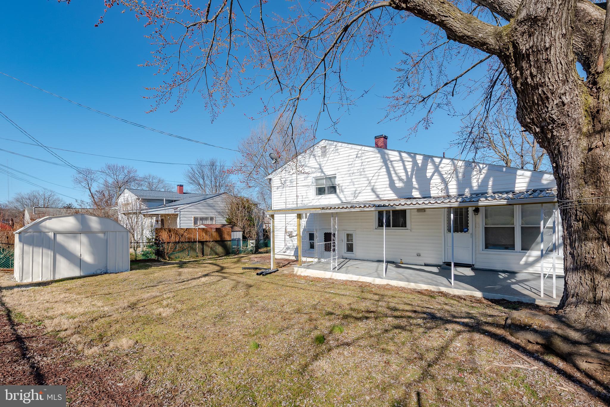 911 Prestwood Road Baltimore, MD 21228 - Photo 43 of 44 Exterior Rear