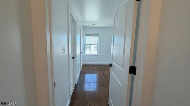 $2,700 | 159 Court Street, Unit 2, Elizabeth Port, NJ 07206