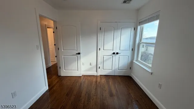 $2,700 | 159 Court Street, Unit 2, Elizabeth Port, NJ 07206