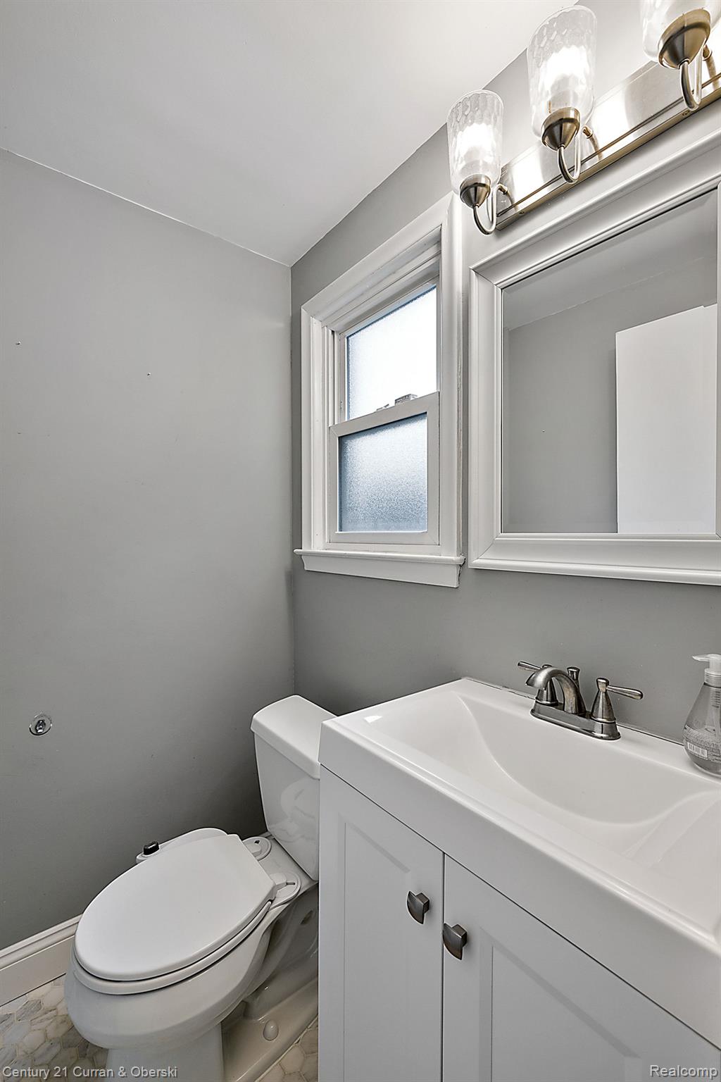 1996 Littlestone Road Grosse Pointe, MI 48236 - Photo 14 of 30 Half Bath