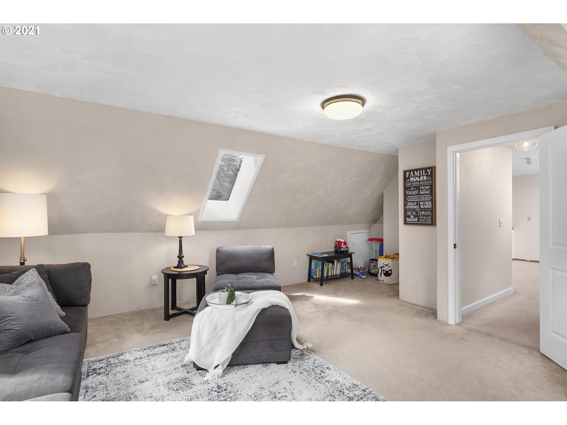 12805 Southwest Davies Road Beaverton, OR 97008 - Photo 22 of 27 Gallery Image 22