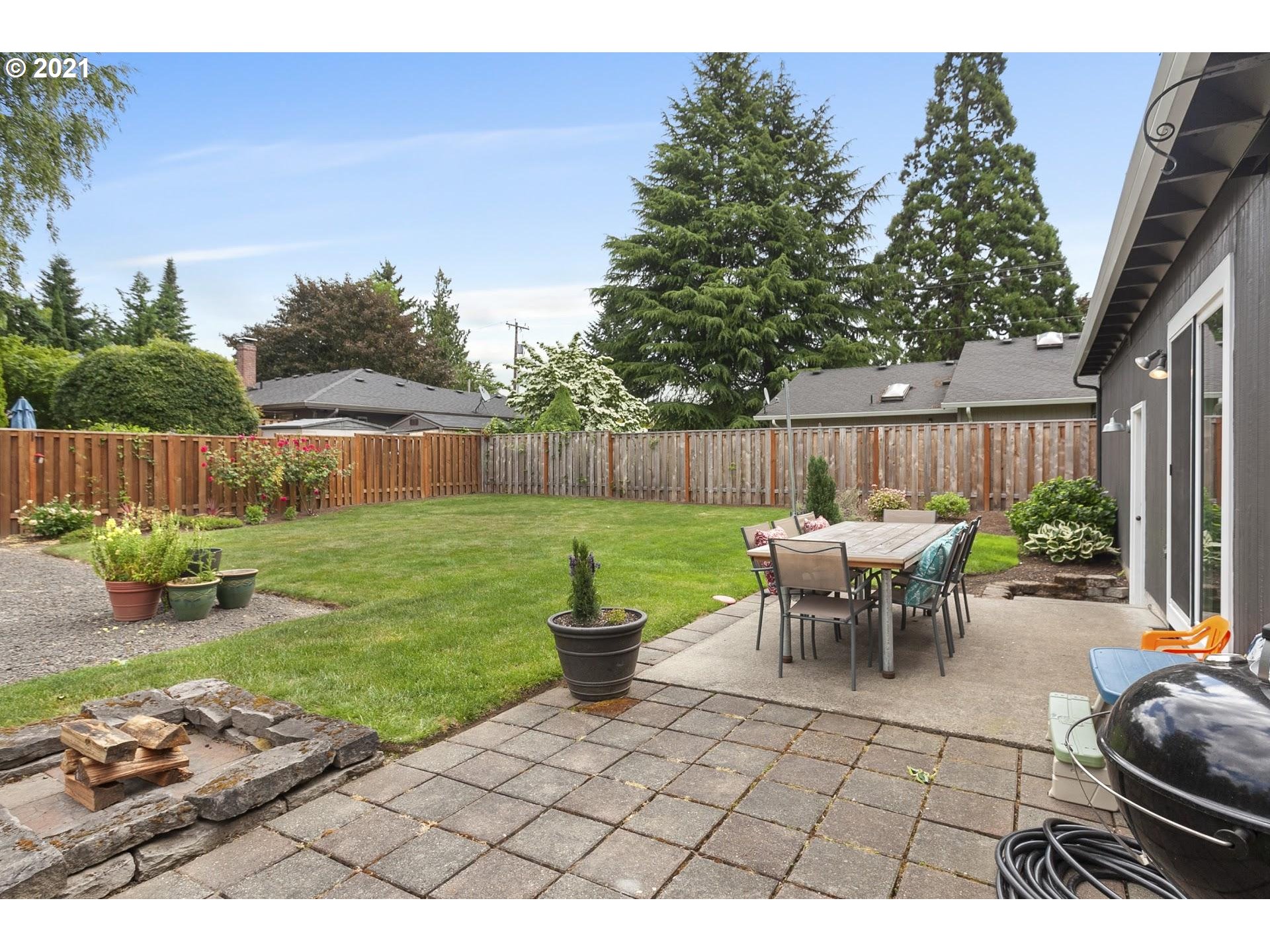 12805 Southwest Davies Road Beaverton, OR 97008 - Photo 24 of 27 Gallery Image 24