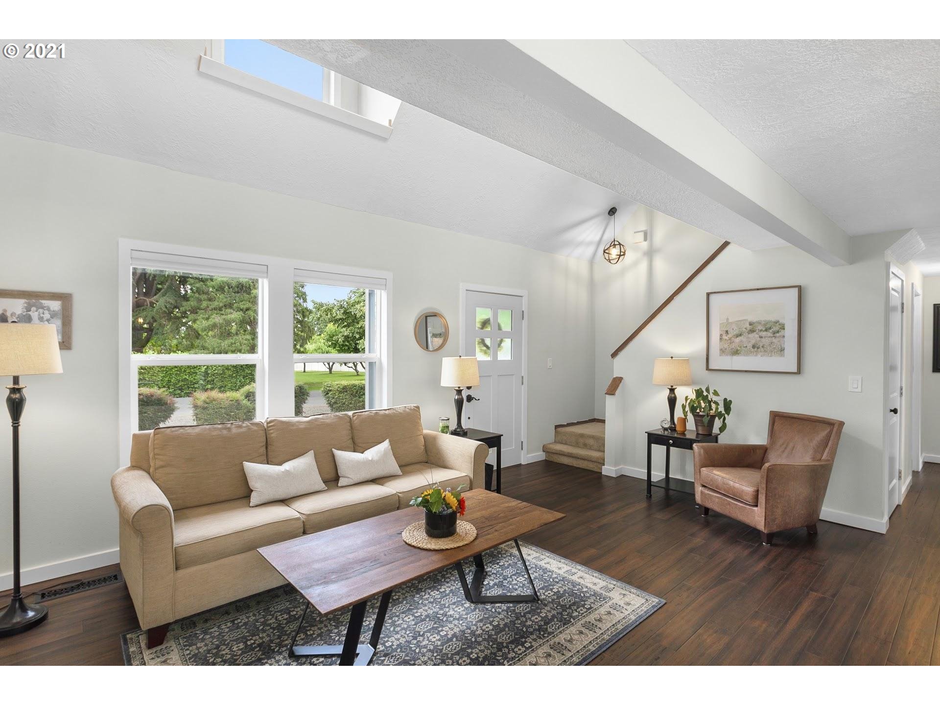 12805 Southwest Davies Road Beaverton, OR 97008 - Photo 4 of 27 Gallery Image 4
