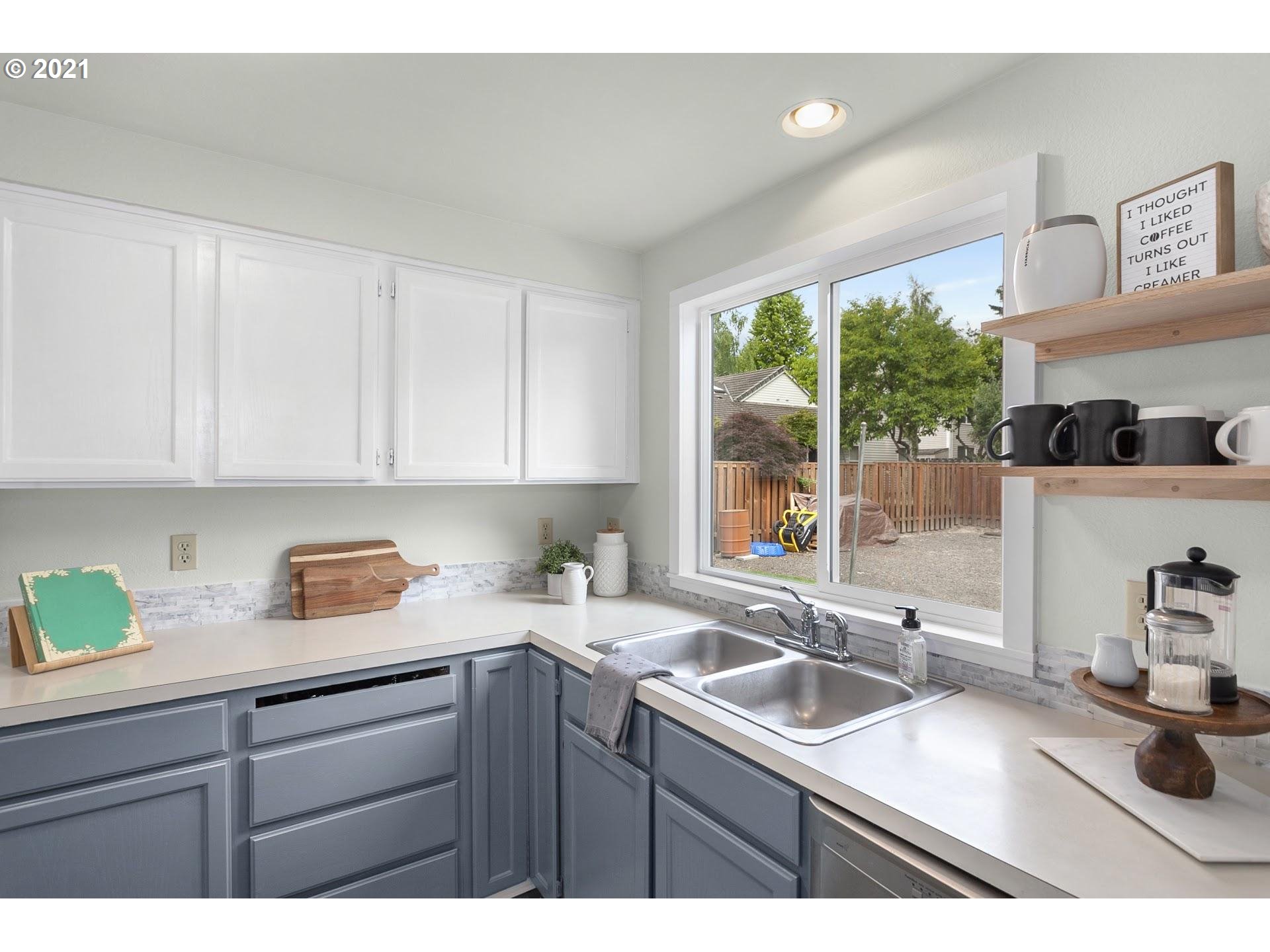 12805 Southwest Davies Road Beaverton, OR 97008 - Photo 8 of 27 Gallery Image 8